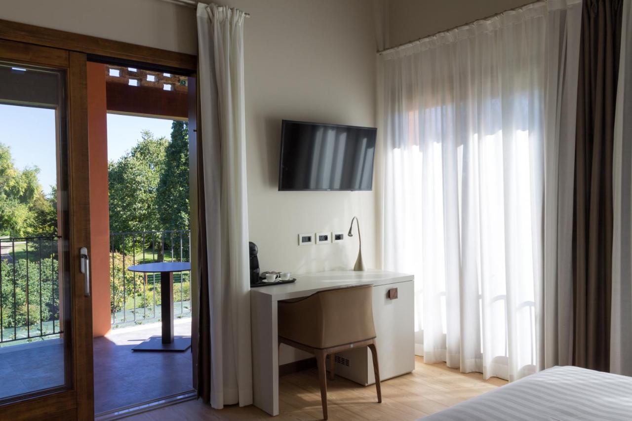 Hotel Crystal Luxury House Fiume Veneto Exteriér fotografie